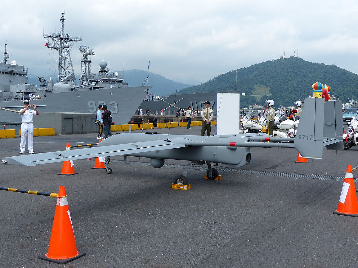 海軍海上戰術偵搜大隊主要裝備銳鳶無人機。 圖：翻攝維基百科/CC BY-SA 3.0