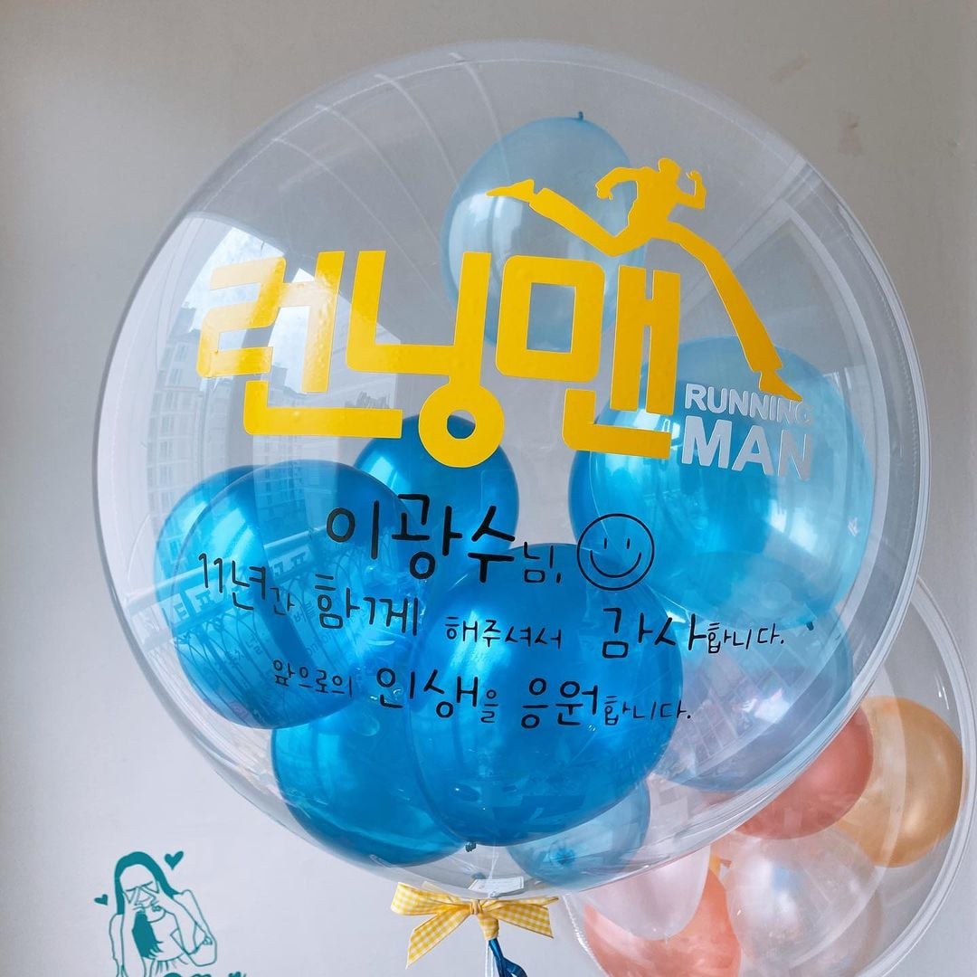 李光洙媽媽特別訂製氣球送給兒子。 圖：翻攝自bonbonbubble_ IG