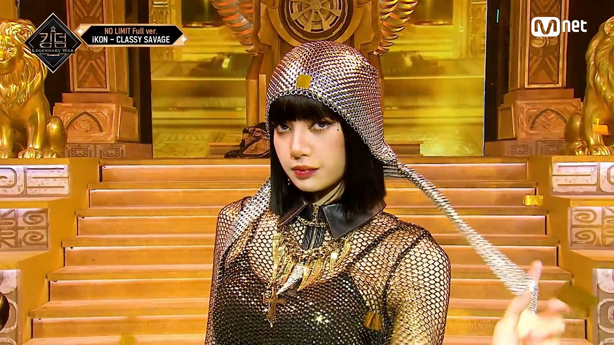 Lisa在《Kingdom》中霸氣現身，引起全球粉絲熱議。 圖：翻攝自Mnet K-POP／YouTube