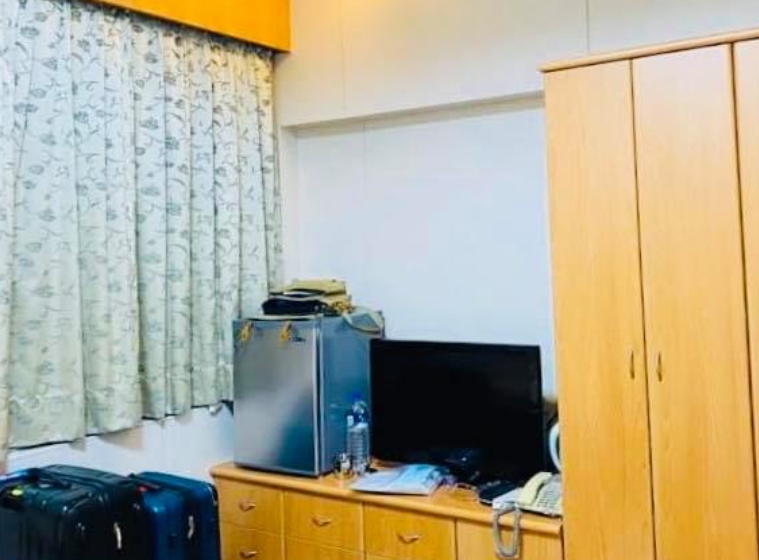 國民黨立法委員陳以信今日在臉書PO文，分享自己住在集中檢疫所的經驗，並為國人、醫護與防疫人員加油。 圖 : 翻攝自陳以信臉書
