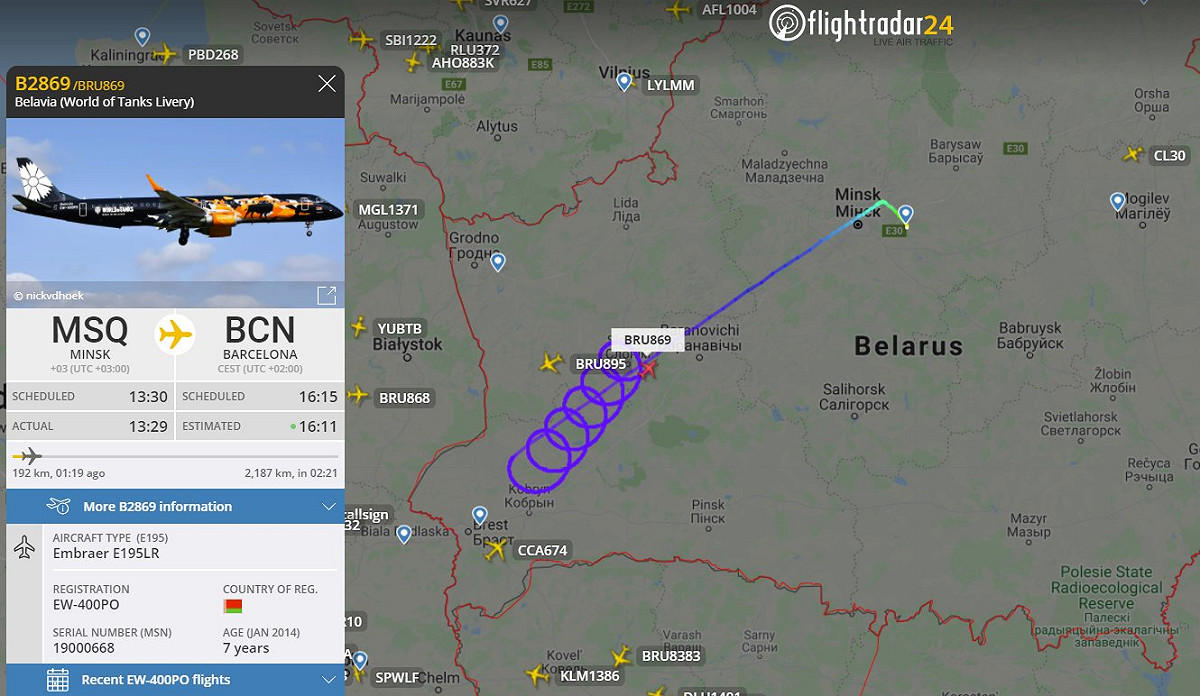 「Flightradar 24」秀出白俄羅斯航空B2869定期航班資訊，原定由明斯克飛往巴塞隆納。 圖：翻攝自Flightradar 24推特