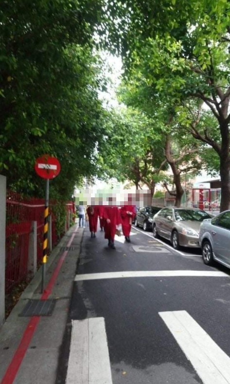 台北市私立奎山實驗高級中學不顧防疫規定，執意要辦畢業典禮。 圖 : 翻攝自我是北投人 臉書