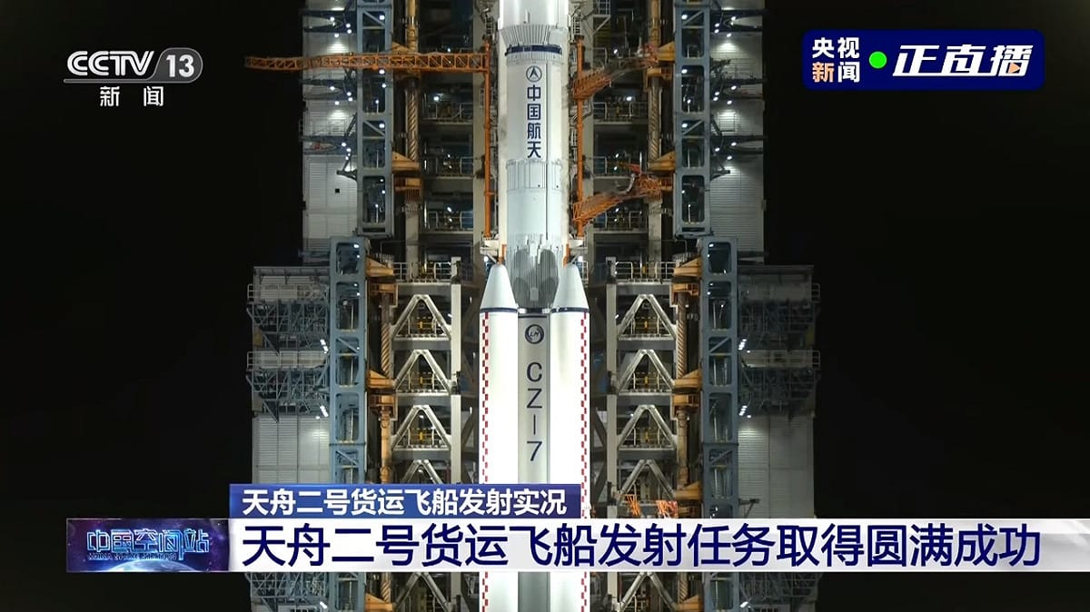 天舟2號貨運飛船29日晚間發射成功。 圖/翻攝自央視CCTV13