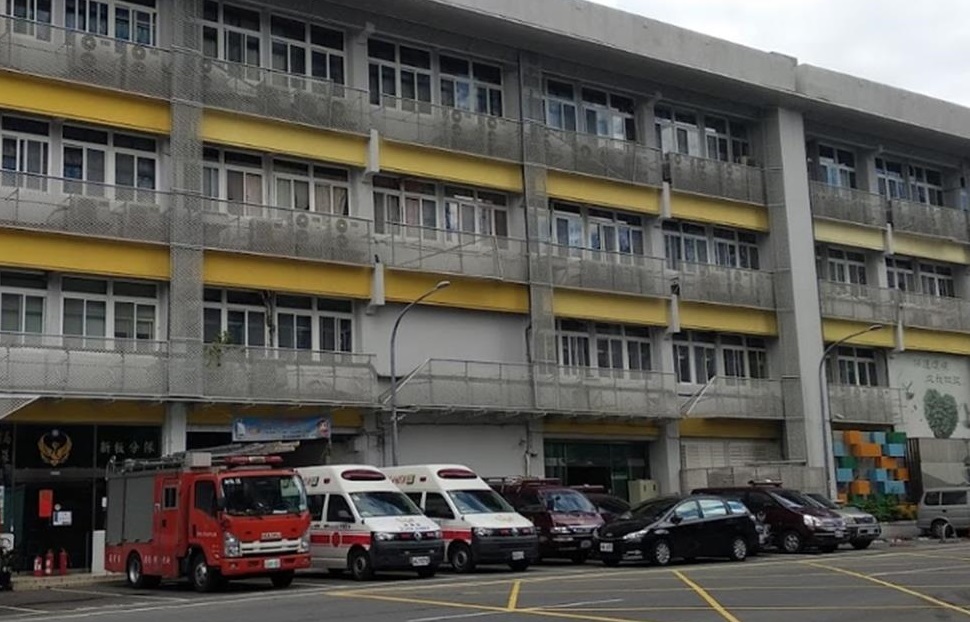 新北市消防局第一大隊新板分隊今下午傳有隊員確診新冠肺炎 圖:翻攝自GoogleMap