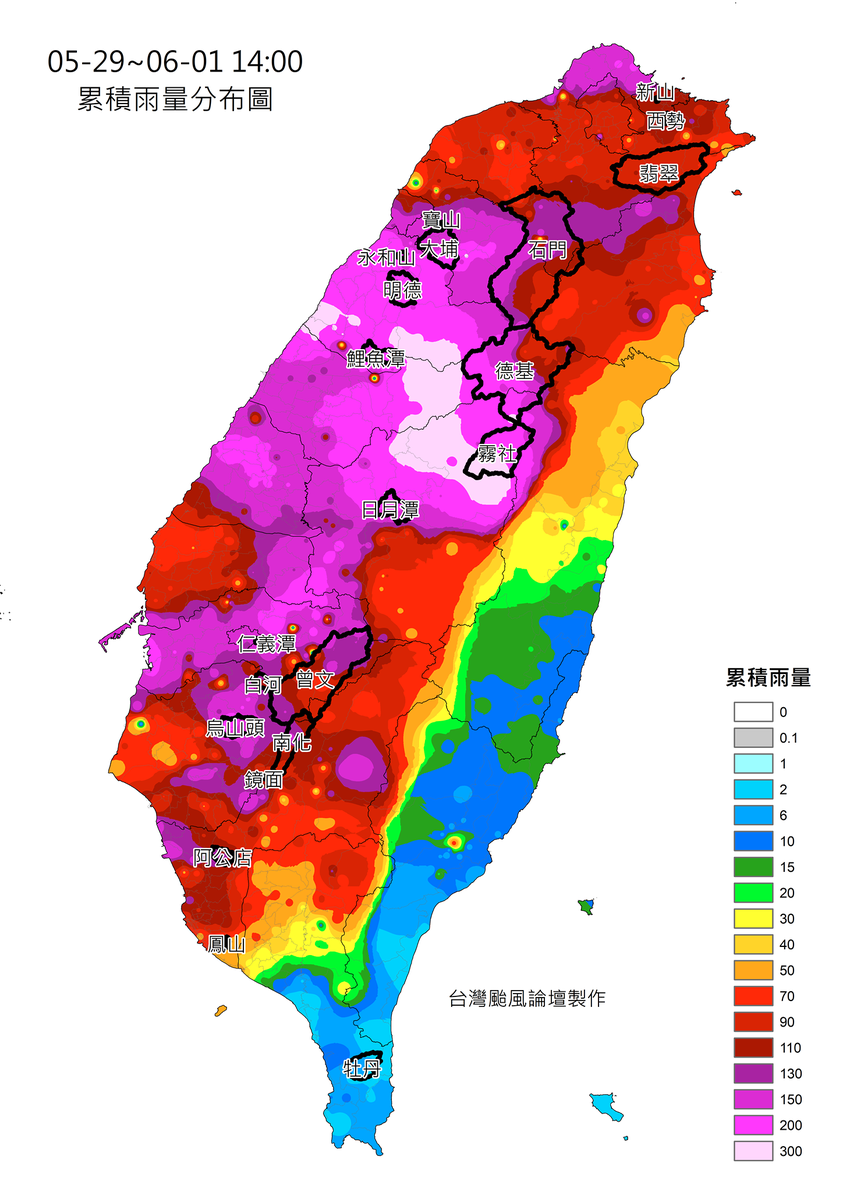 氣象粉專「台灣颱風論壇｜天氣特急」分享本次梅雨鋒面累積雨量分布圖。 圖：翻攝自臉書「台灣颱風論壇｜天氣特急」