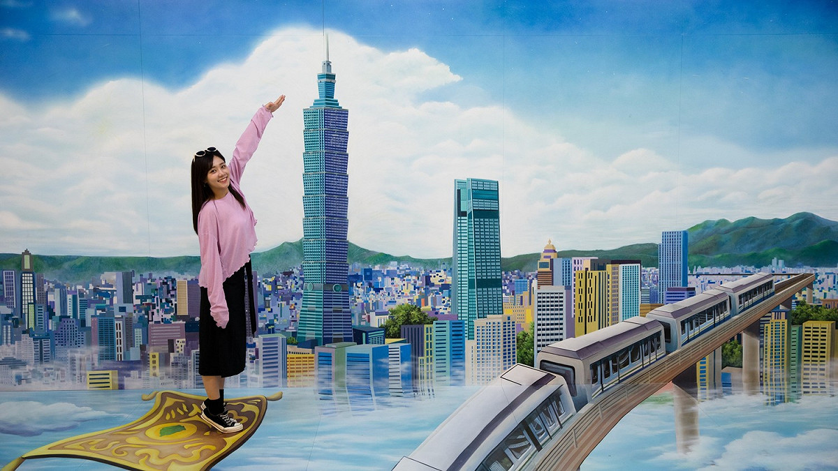 中正紀念在防疫期間提供免費線上展覽資源。圖為「3D視角EYE TAIWAN」展覽內容。 圖：國立中正紀念堂/提供