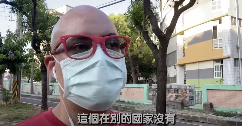 身為智利人的多多認為台灣防疫控制很好。 圖：翻攝Youtube／多多有多愛台灣