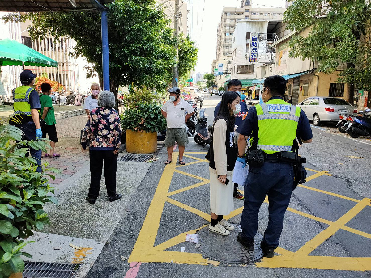 警方及社會局相關單位到場了解。 市議員羅廷瑋服務處/提供