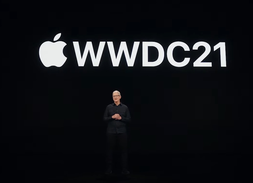 蘋果今日舉行一年一度的全球開發者大會（WWDC），由CEO庫克開場主持。 圖：截取自蘋果youtube影片