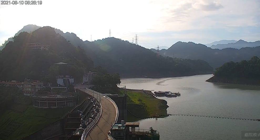 石門水庫經過連日降雨，水位在12天內上升近24公尺。 圖：擷取自石門水庫即時影像