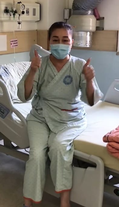 萬華黃姓婦人今天出院，特別感謝台中榮總醫療團隊對她細心照護。 圖：台中榮總/提供