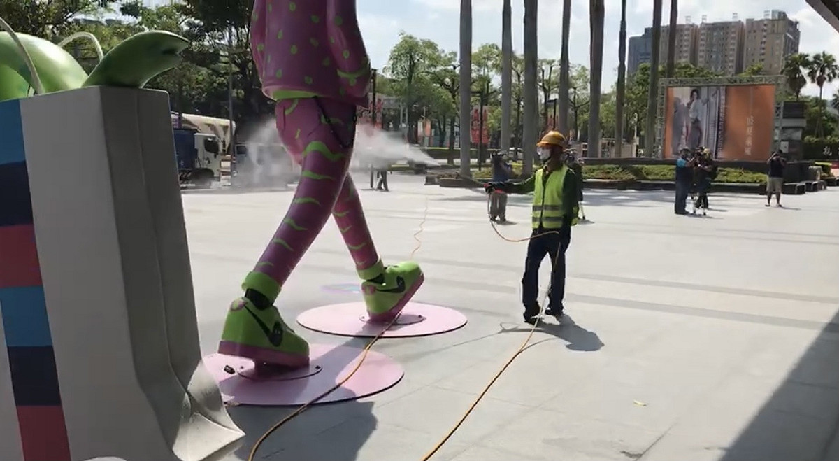 台中新光三越櫃姐確診，中市府成立前進指揮所要求全員工快篩。 台中市政府/提供