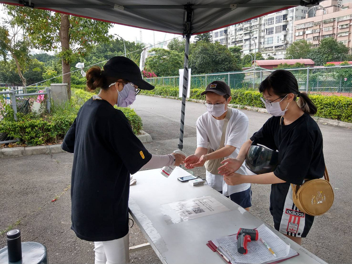 板橋動物之家實落實實聯制管理。  圖：新北市動保處提供