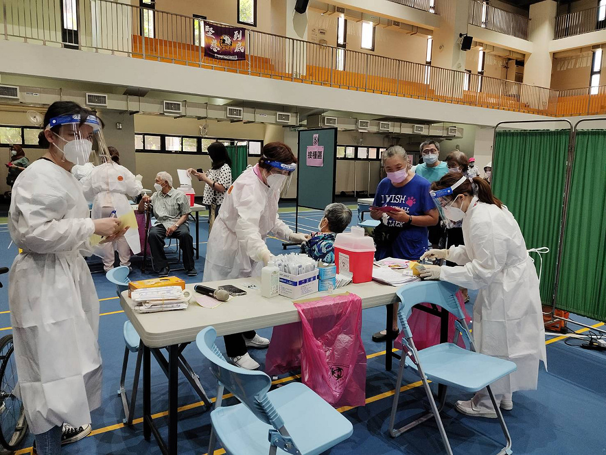 桃園市高齡者疫苗接種今起施打。 圖：桃園市政府新聞處/提供