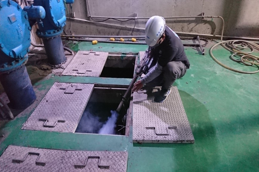 污水處理池槽消毒作業 圖：新北市水利局提供