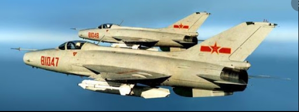 中共第三代戰機殲—7首次出現台灣海峽上空。 圖 : 翻攝自新浪網