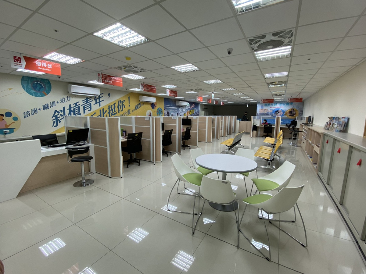 新店就服站今進駐行政園區 ，疫情期間辦公室暫不開放。 圖：新北市勞工局提供
