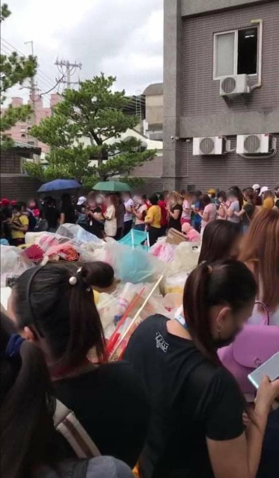 移動又造成大群聚。 圖：翻攝自曾玟學臉書