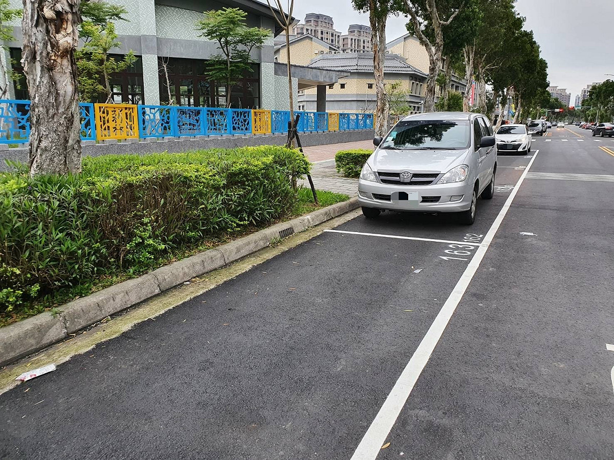 今(28)日遠通電收表示，即日起將再新增花蓮縣及苗栗市路邊停車代繳服務，全台擴大為16縣市可透過eTag代扣路邊停車費。示意圖） 圖：交通局/提供（資料照）