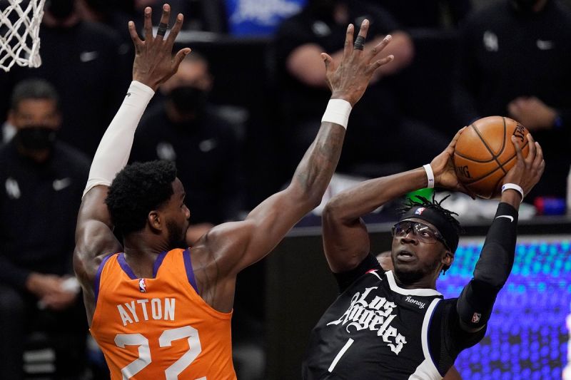 Reggie Jackson出手高難度投籃。 圖／美聯社／達志影像