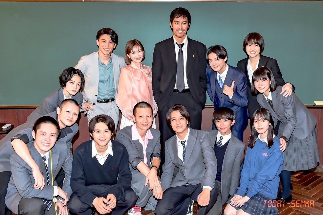 《東大特訓班2》完結篇找來第一季演員驚喜客串。 圖：翻攝自推特