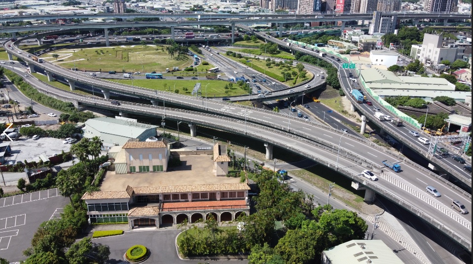 讓臺64線成為更安全、順暢及智慧化公路。 圖：新北市交通局提供