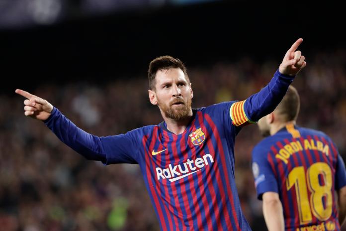 「阿根廷球王」梅西(Lionel Messi)4年薪水超過NBA頭號球星「詹皇」LeBron James和NFL天王Tom Brady(布雷迪)的生涯總和。 圖／美聯社／達志影像
