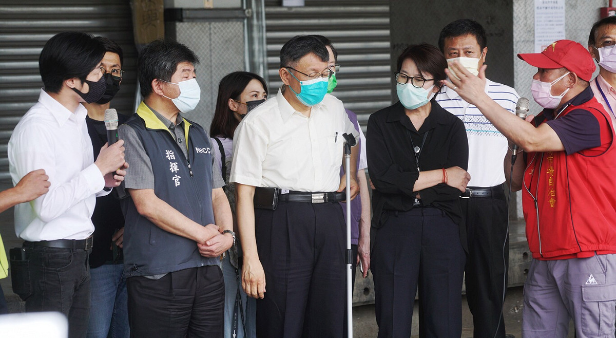 環南市場爆發群聚感染，指揮中心與北市府2日一同視察並召開記者會。 圖：張良一攝（資料照片）