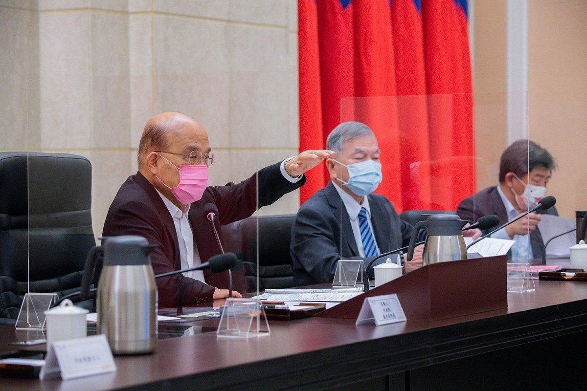 蘇貞昌表示，抗疫雖然辛苦，但食安工作一刻不能停歇。 圖：行政院提供