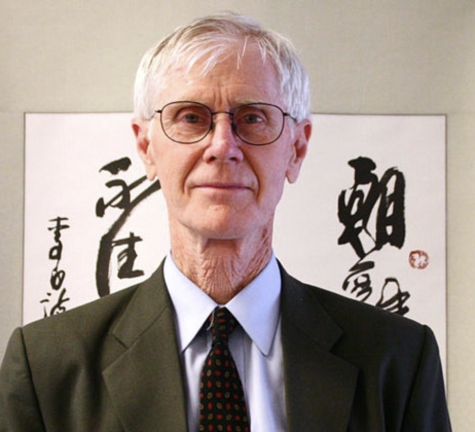 亞洲協會美中關係中心主任的夏偉表示，需要被保護的人時常對外展現力量，不想讓外界看到弱點，而強勢外交政策就是北京弱點之一。 圖：取自亞洲協會網站