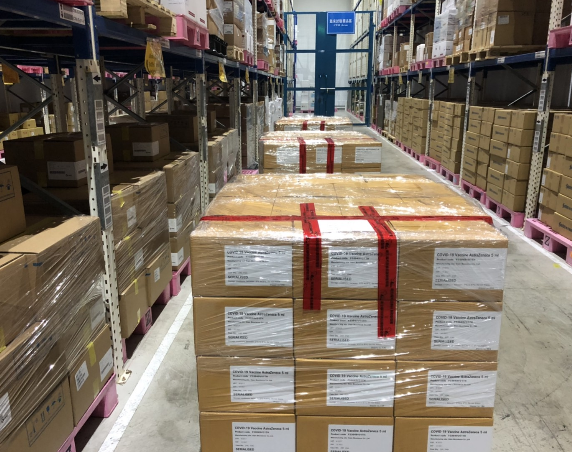 AZ疫苗完成抽樣現地封存。 圖：衛生福利部食品藥物管理署提供