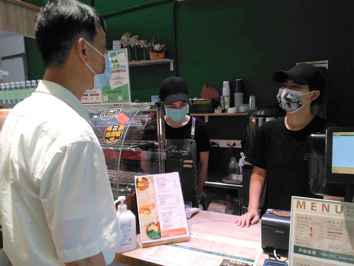 疫情影響三鐵載客量下滑影響站區內承租業者經營 圖：台鐵局提供
