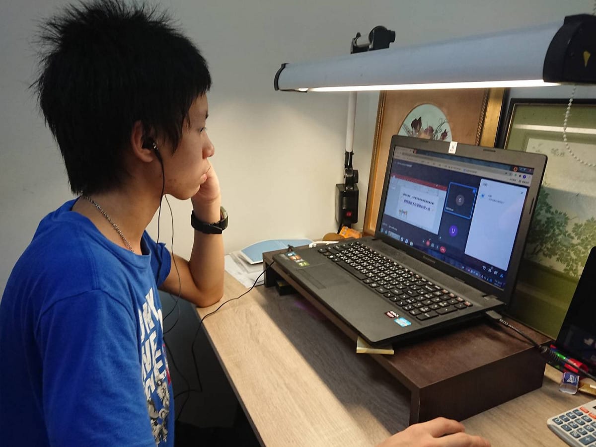 線上職涯講座課程讓民眾在家也能輕鬆連線學習。 台中市政府/提供