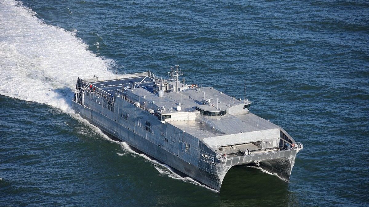 美國海軍「尤馬號(USNS Yuma T-EPF 8)」遠征快速運輸艦。 圖：翻攝環球網