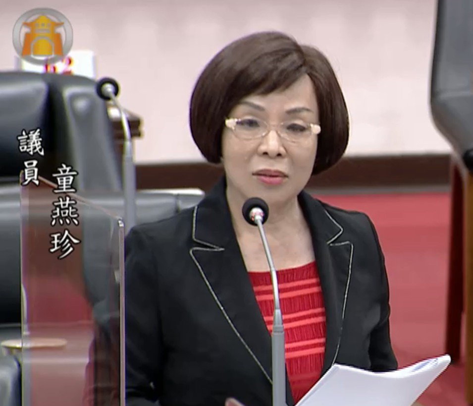童燕珍要求陳其邁照顧高雄人最基本的生活權利。 圖：高市議會國民黨團提供（資料照）