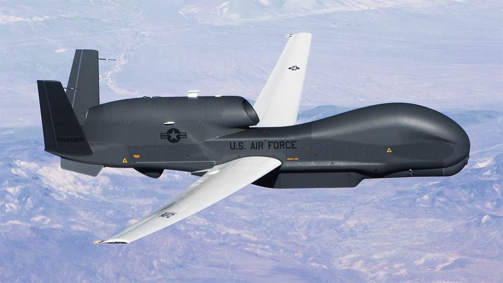 美軍「RQ-4全球鷹」高空無人偵察機。 圖：翻攝美國空軍網站