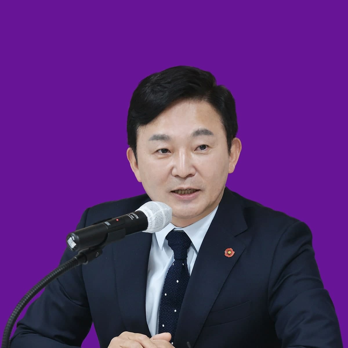 韓國對施打中國疫苗的人大開國門，濟州道知事元喜龍痛批「到底是誰想出這個讓人無法理解的法律」？ 圖：翻攝自元喜龍臉書