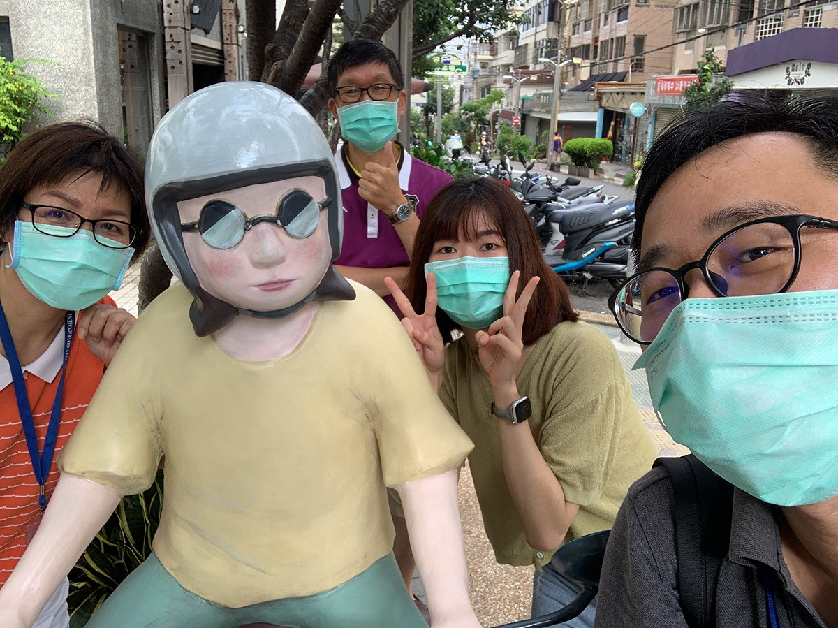 東海藝術街商圈的新地標—老派之旅裝置藝術。 東海藝術街商圈/提供
