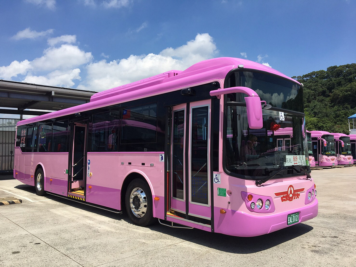 819全線汰換電動公車今上路 圖：新北市交通局提供