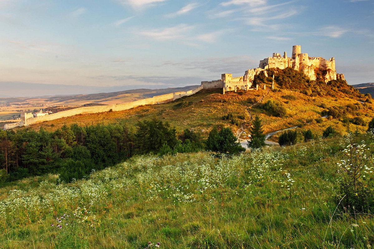斯洛伐克斯皮斯赫拉德城堡（Spišský hrad Castle） 圖：擷自Slovakia. travel