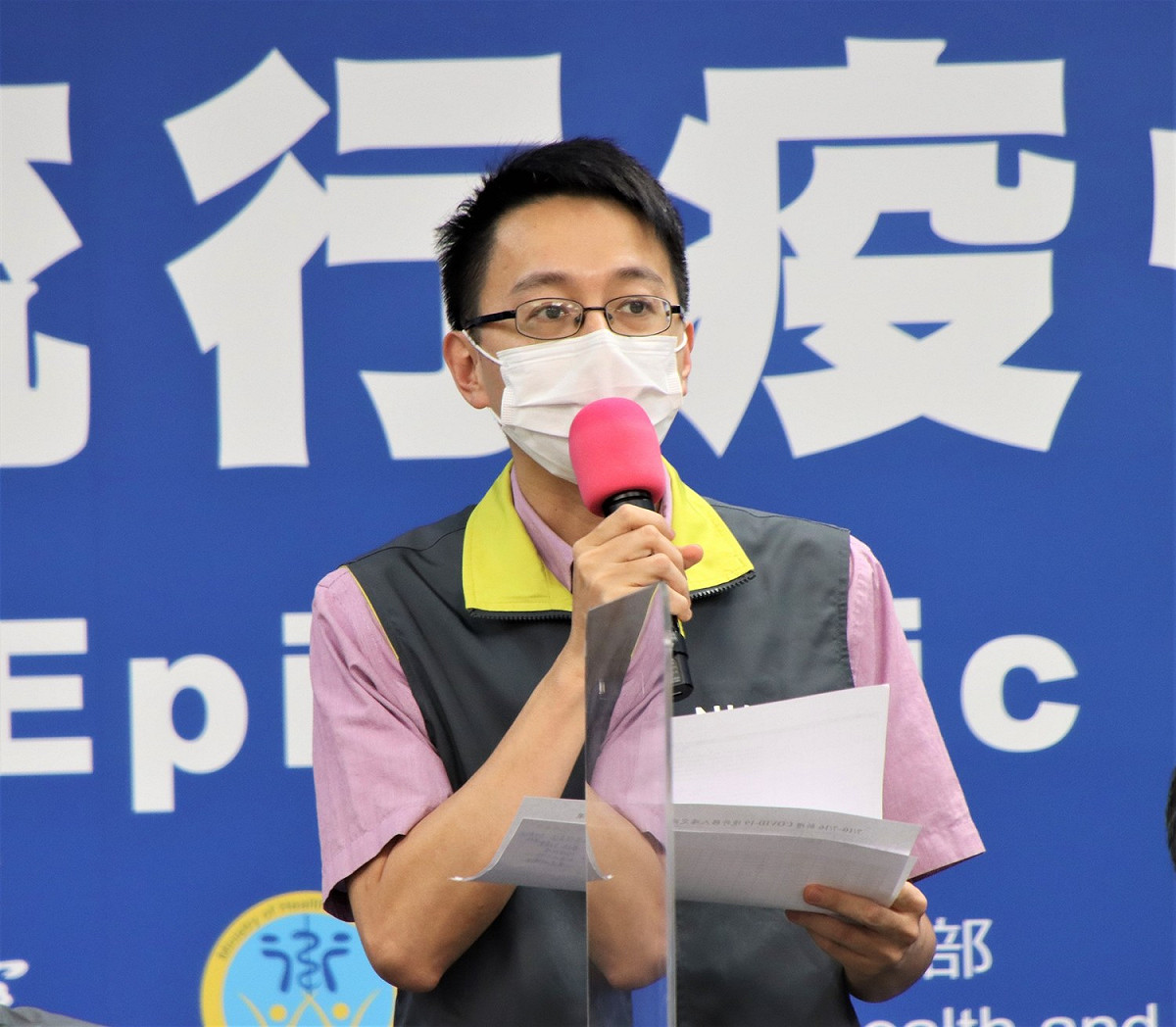 指揮中心醫療應變組副組長羅一鈞。 指揮中心/提供
