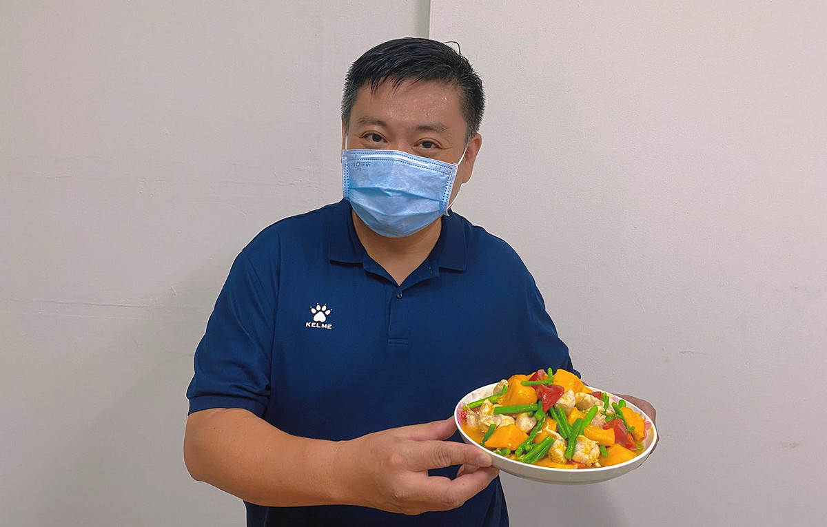 蘇致榮分享私房芒果料理。 圖：翻攝蘇致榮鳳山阿榮臉書