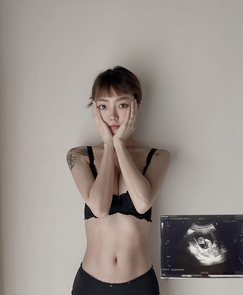 知名KOL兼服飾品牌Pixel Cake主理人李柔，在Ig向大家公開自己懷孕的消息。 圖：取自李柔Instagram。