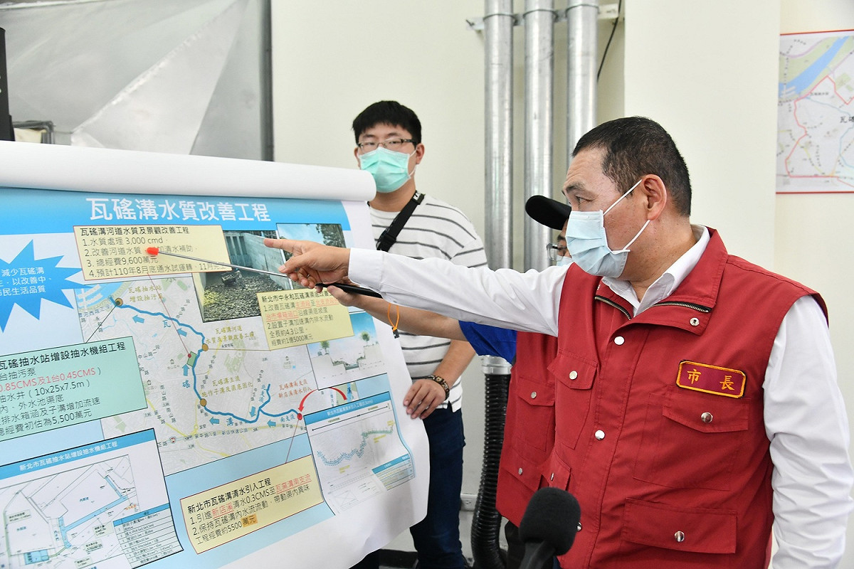 侯友宜表示，不僅永和區增設抽水站有效解決淹水狀況，市府也積極處理瓦磘溝水質問題。 圖：新北市政府／提供