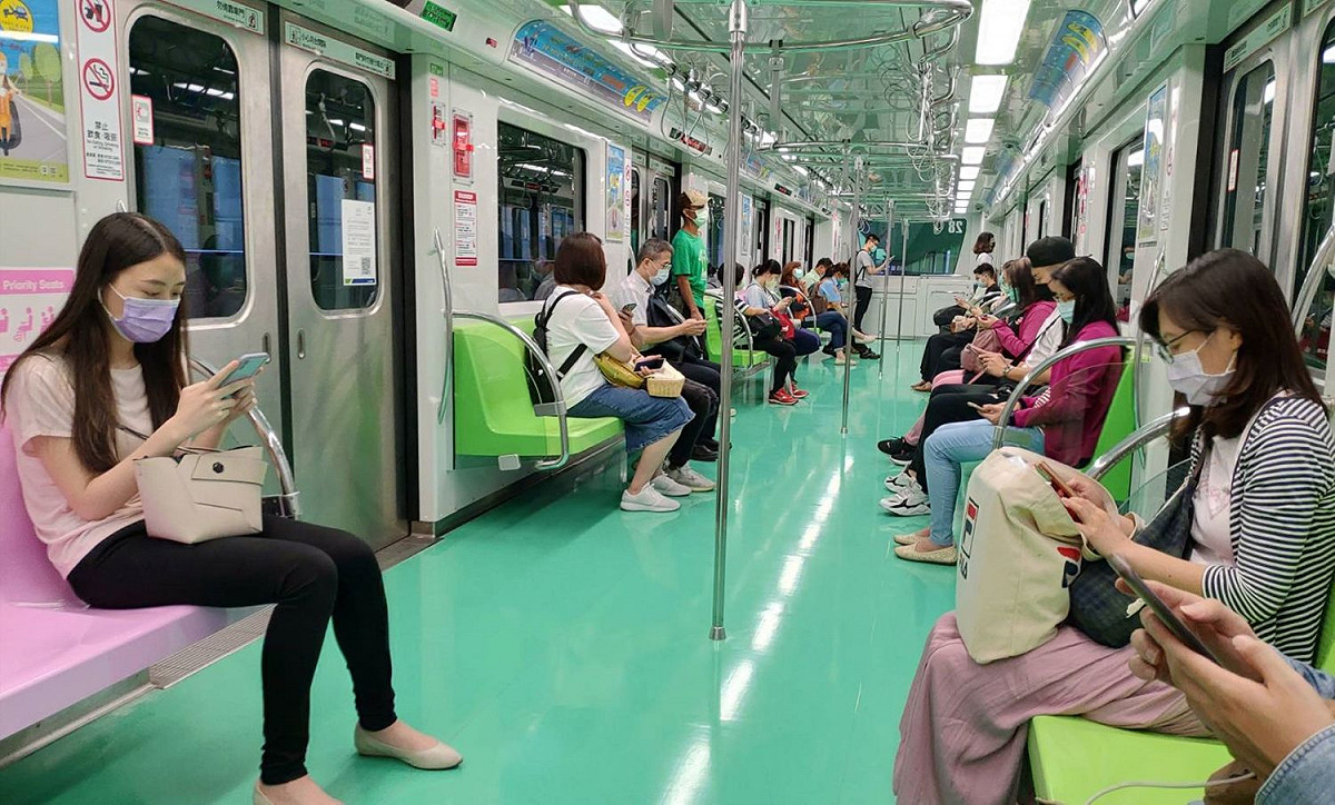 台中捷運綠線運量已逐步回升，自27日起調整班距。 台中捷運公司/提供