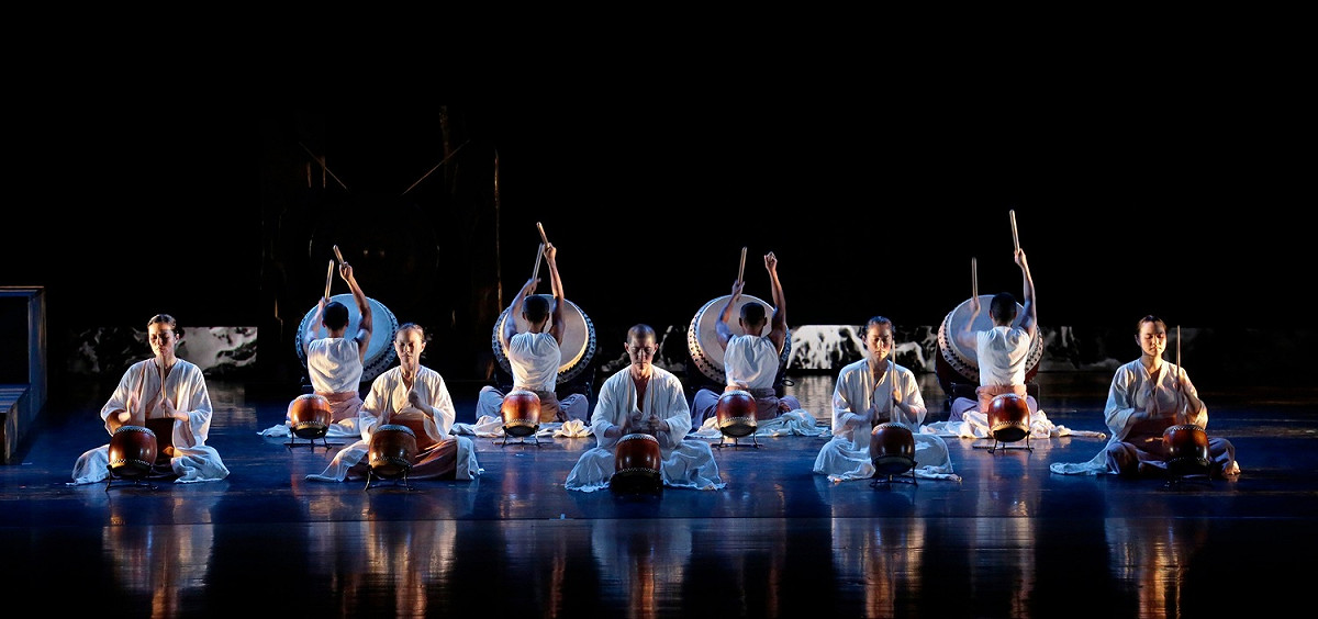 新北鼓藝節「鼓舞祭」的虛擬舞臺7月24日邀請到屢屢站上國際舞臺的優人神鼓線上首演 圖：優人神鼓提供