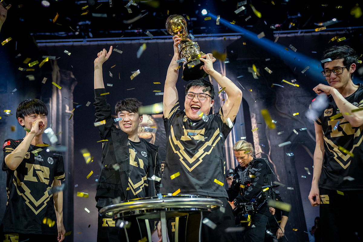 中國傳奇AD選手Uzi宣布，與藝人范丞丞一同成立UFG戰隊。 圖：翻攝自 LoL Esports Photo Flickr