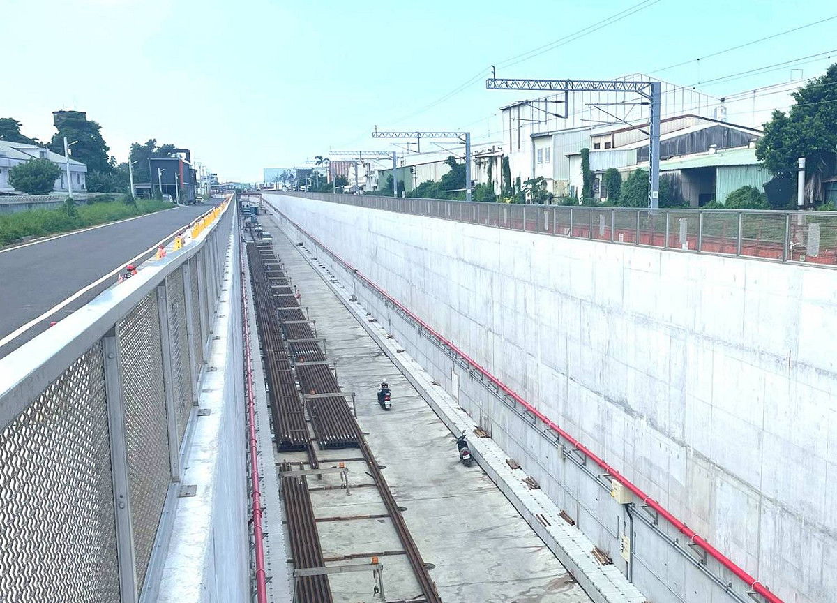 臺南市區鐵路地下化計畫預計於113年年底完工營運。 圖：鐵道局提供