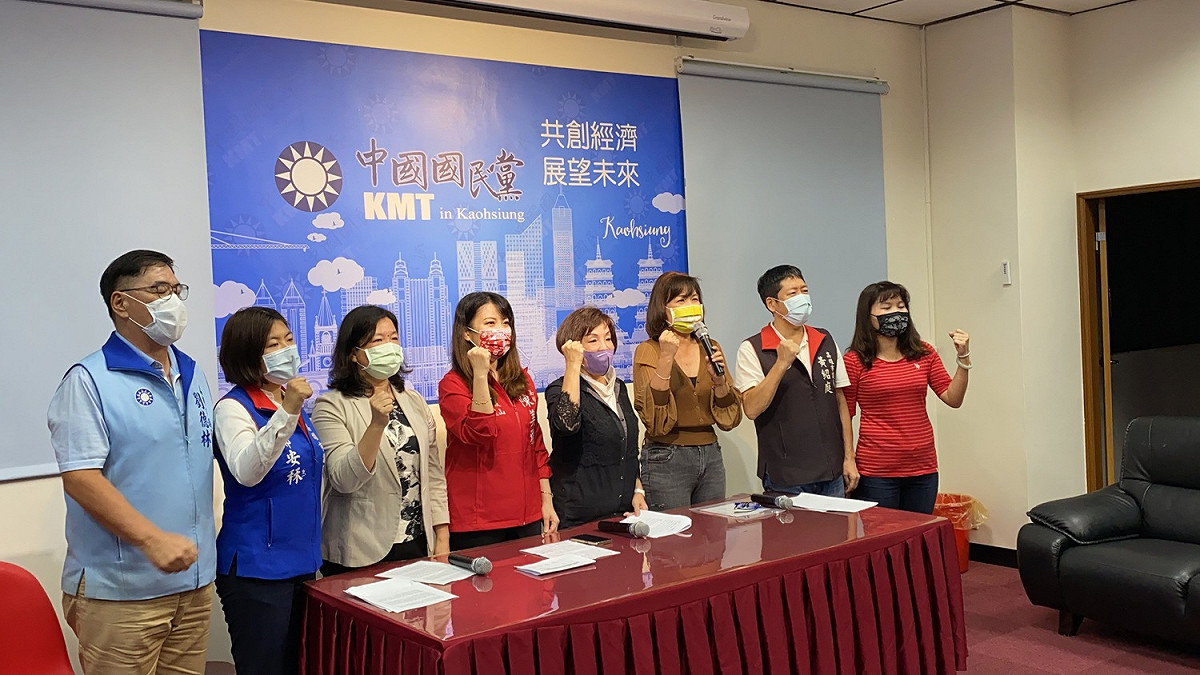 高市議會國民黨團呼籲紓困或振興都普發現金。 圖：高雄市政府提供