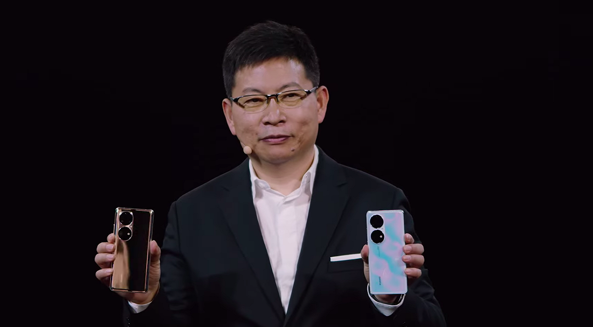 華為消費者業務CEO余承東表示，受到美國制裁影響，華為5G晶片只能當4G用，最新的P50手機將不會搭載5G技術。 圖：翻攝自Huawei Mobile Youtube